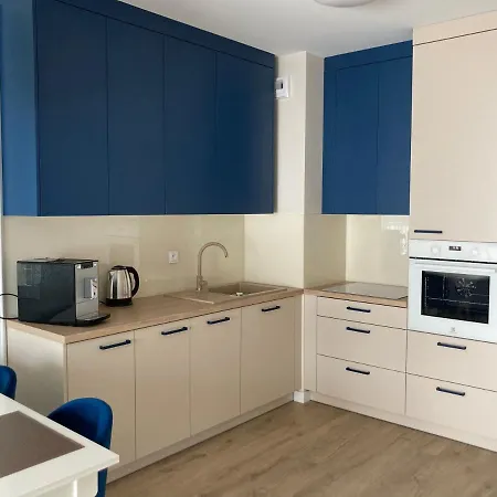 Apartament Kolobrzeg 1-Go Maja Apartment *